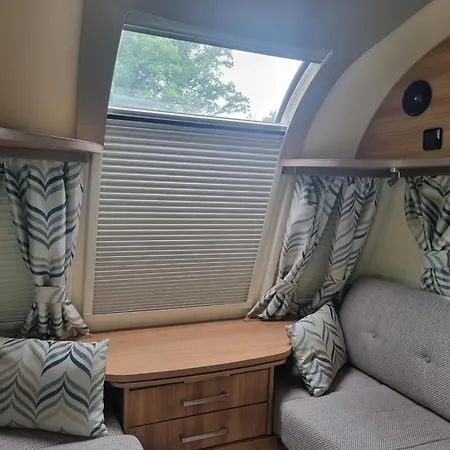 Camp Kamp alanı *